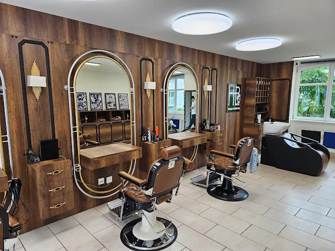 Haarpor Barbershop Interior